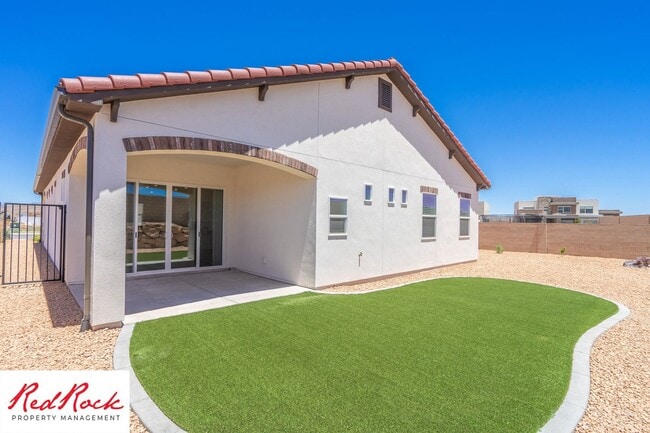 Photo - Brand New Stand Alone Home In Desert Color