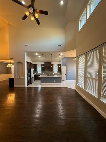 Photo - 2517 Valley Glen Dr