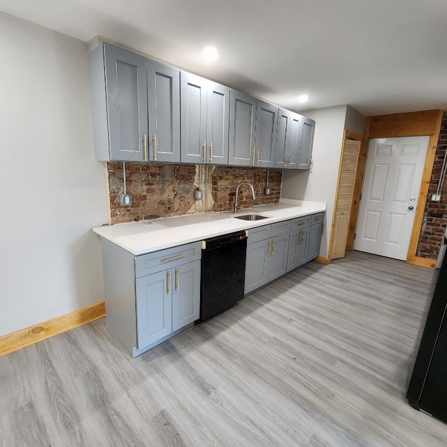 Photo - 295-297 Congress St Unidad 297 Floor 2