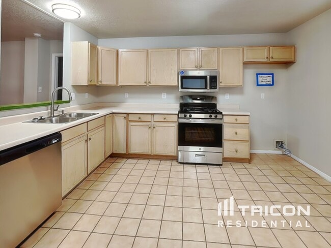 Photo - 3033 Winston Meadows Dr NE
