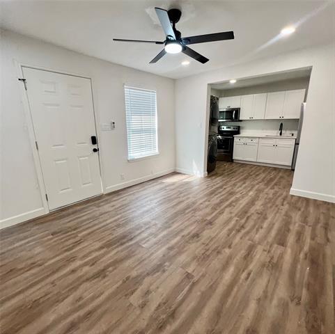 Building Photo - 1019 N Chandler Dr Rental