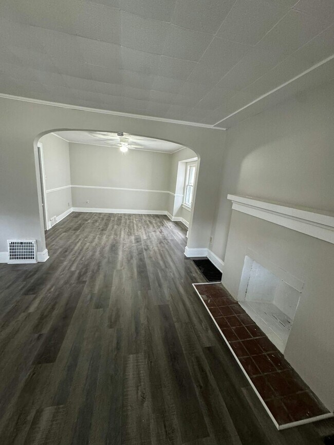 Photo - 623 Storer Ave