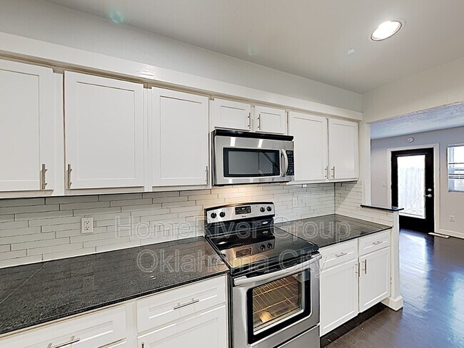 Photo - 6024 W Hefner Rd