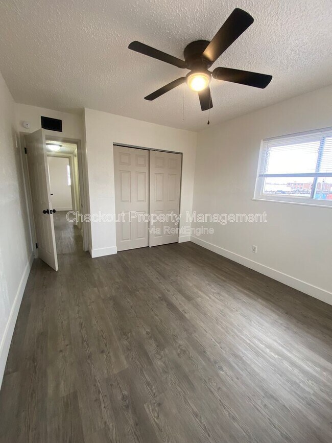 Photo - 813 Courtois St Unit C