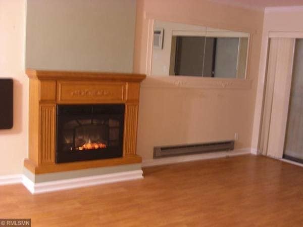 Building Photo - 925 30th Ave S Unit 305