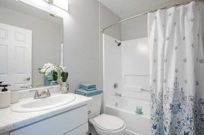 The Vue at Rocklin Ridge