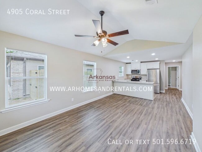 Photo - 4905 Coral St