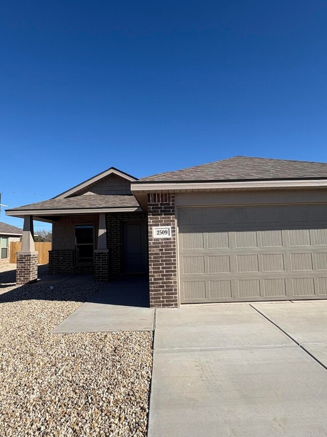 Photo - 2509 Kenwood Ave