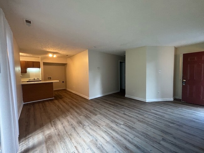 Photo - 1123 Southwood Dr