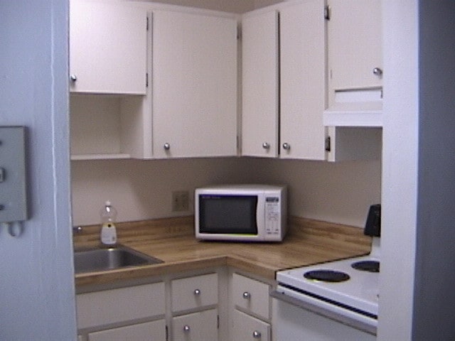 Photo - 914 SW 8th Ave