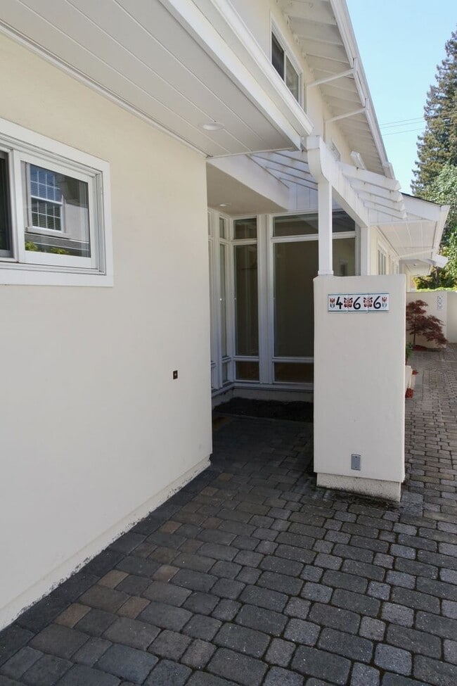 Photo - Downtown Los Altos