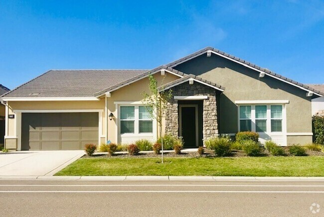 Building Photo - Stunning Single Level Home in NW Roseville