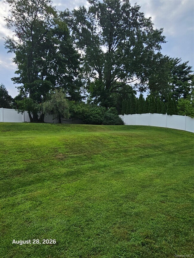 Photo - 60 Ramona Ct