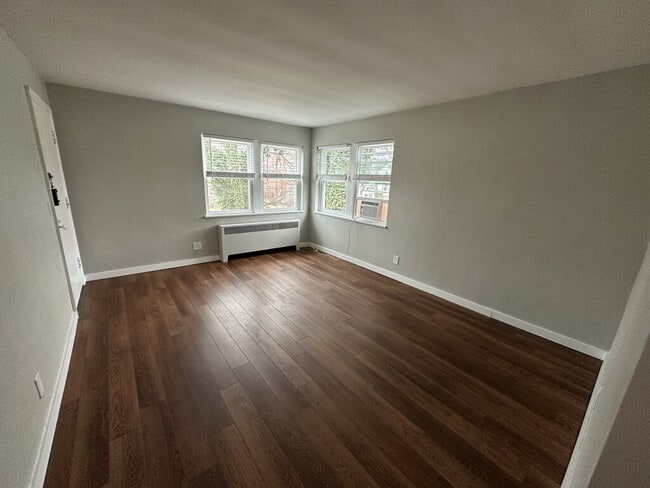 Photo - 1219 Franklin Ave Unidad D