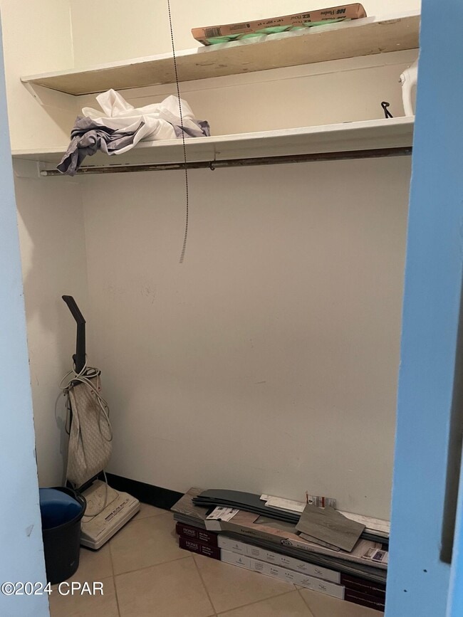 Photo - 8817 S Thomas Dr Unit 404