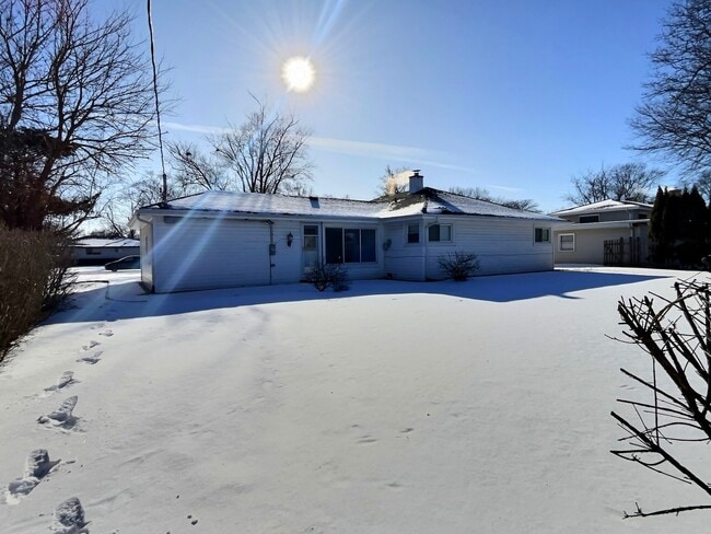 Photo - 2946 Knollwood Ln