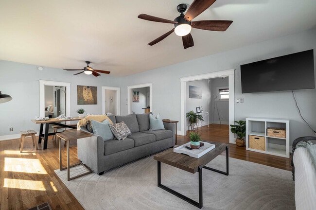 1716 30th St Unit SI ID1024457P