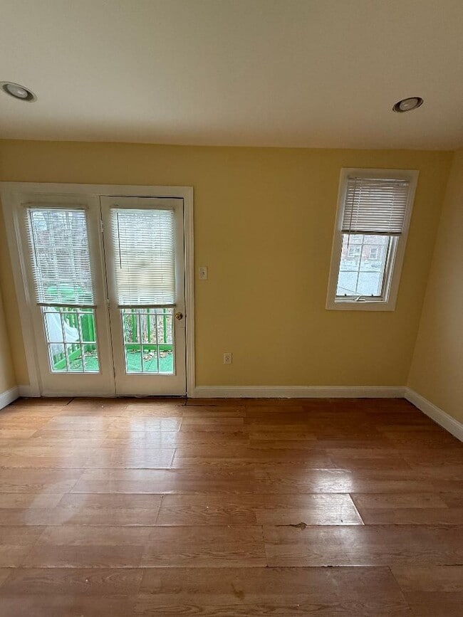 Photo - 223 W 23rd St