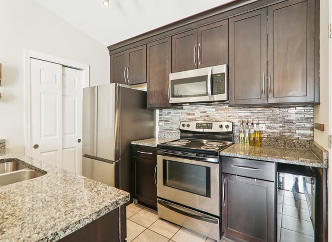 Photo - 1374 Cunat Ct