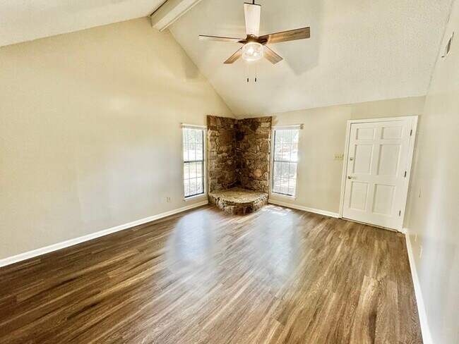 Photo - 7312 Country Side Rd