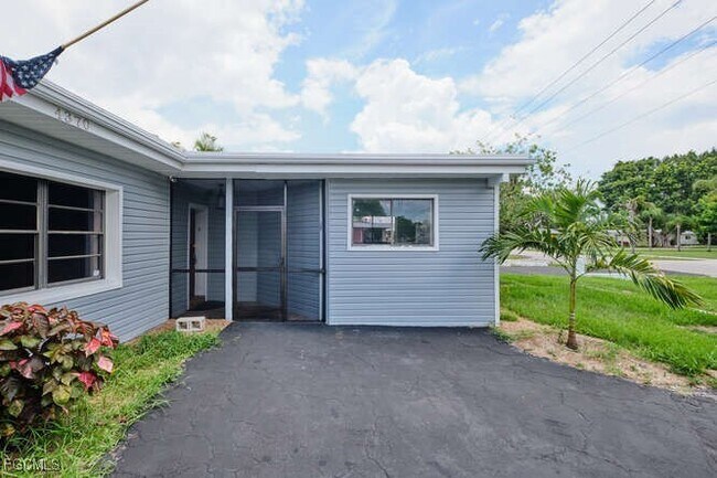 Photo - 4370 Deleon St