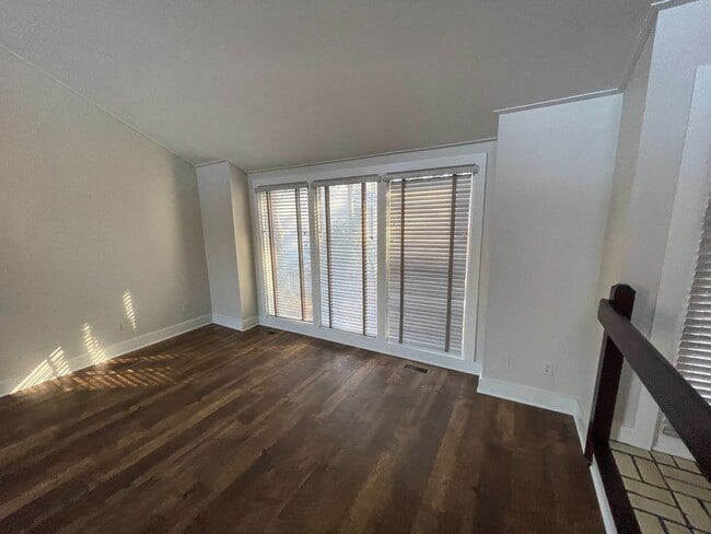 Photo - 3 Bedroom 3 Bath Beauty on Golf Course wit...