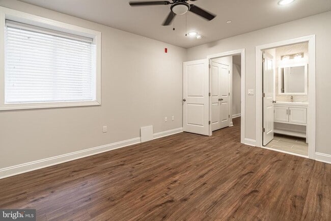 Photo - 2147 Christian St Townhome