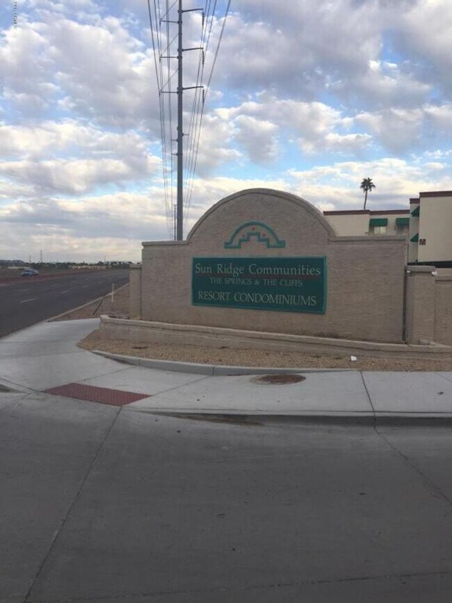 Photo - 2 BEDROOM 1 BATH UPSTAIRS UNIT