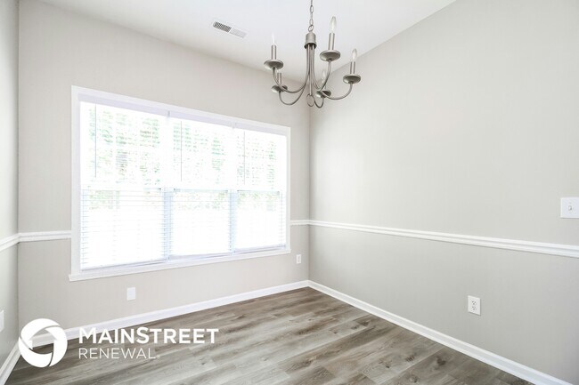 Photo - 339 Walden Ridge Ct