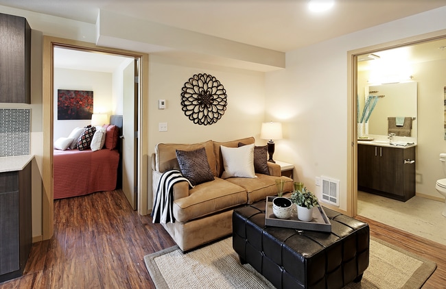 Photo - Glendale Apartments