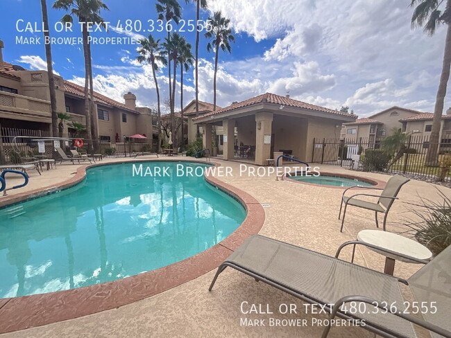 Photo - 930 N Mesa Dr