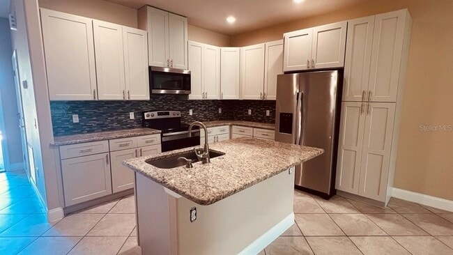 Photo - 57 Columbia Ln