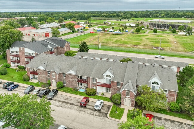 Contexto - Patriot Prairie of Woodstock (FKA Prairie ...