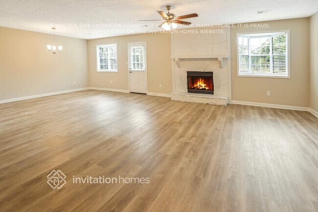 Photo - 888 Tall Deer Dr