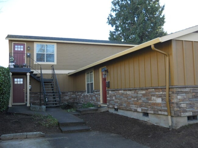 Building Photo - 118000 Unit 1912