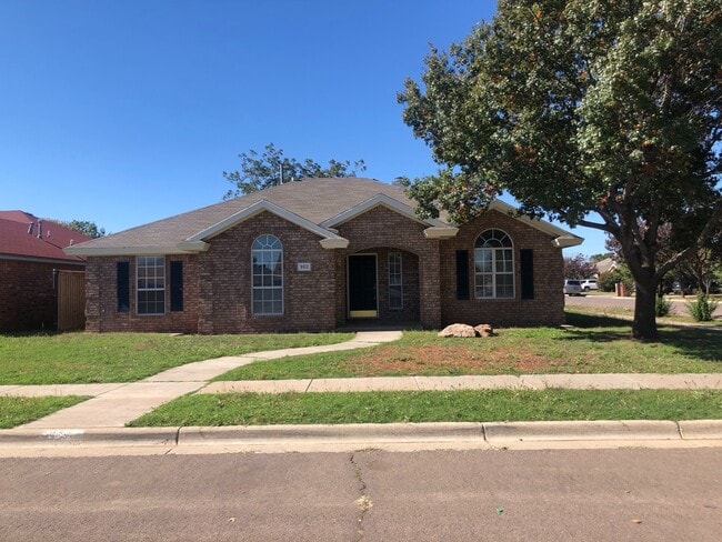 Building Photo - Great House on corner Lot