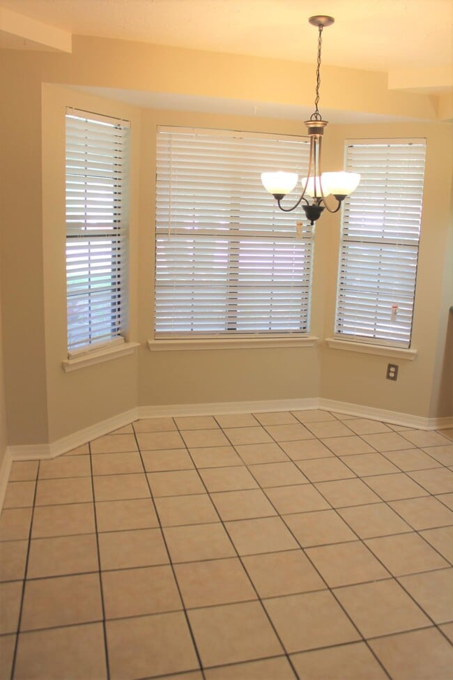 Photo - 2038 Vizcaya Dr