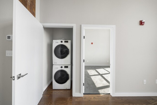 East Tioga Lofts