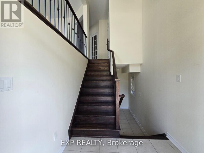 Photo - 50 Farooq Blvd