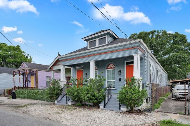Photo - 1834-36 Painters St Unit 1834