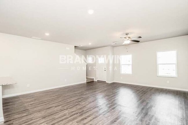 Photo - 108 Windflower Wy