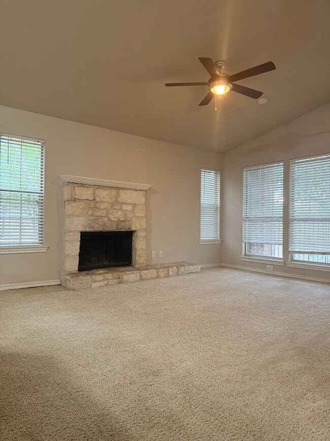 Photo - LAKE AUSTIN TOWNHOME - POINTE 360 @ 2222 - 2BD /2BA - ATTACHED GARAGE - $1370 * RENT SPECIAL