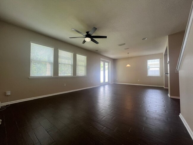Photo - Stunning & Spacious  2 story home COMING S...