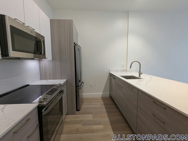 Photo - 1079 Commonwealth Ave Unit 316