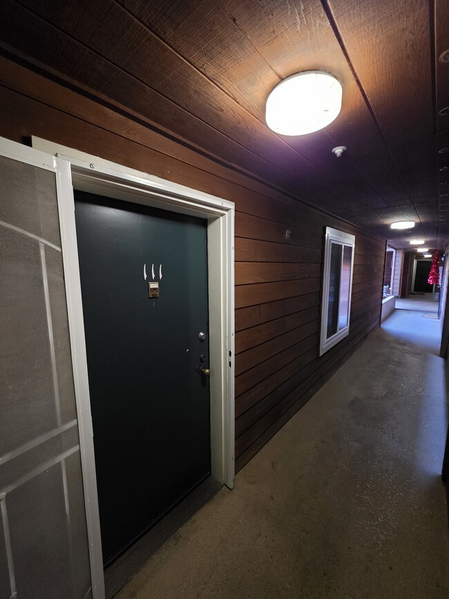 Photo - 2901 MacArthur Blvd