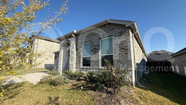 Photo - 910 Cinnabar Wy