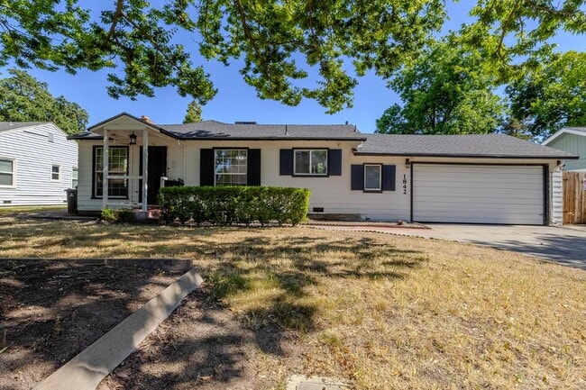 Photo - 1842 Princeton Ave