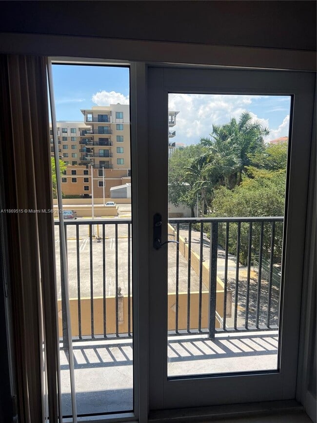 Photo - 3410 Coral Wy Unit 404