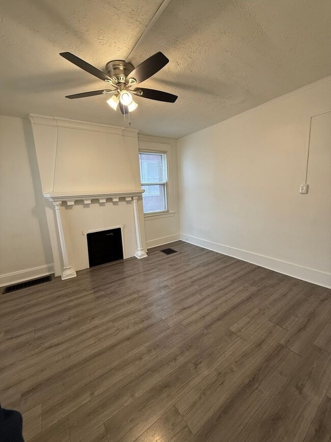 Photo - 809 S Fred Shuttlesworth Cir Unidad 1