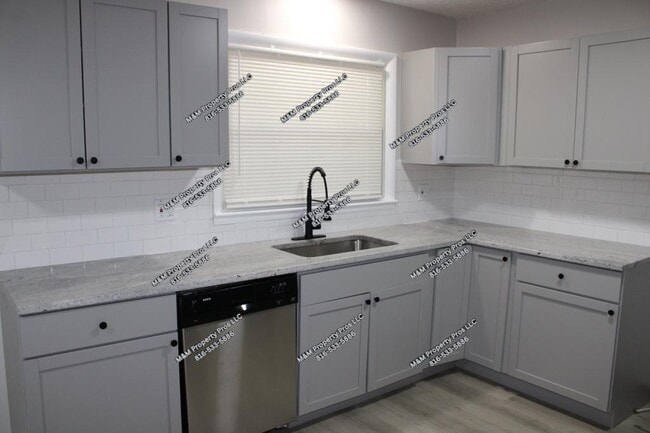 Photo - 11301 E 47th St